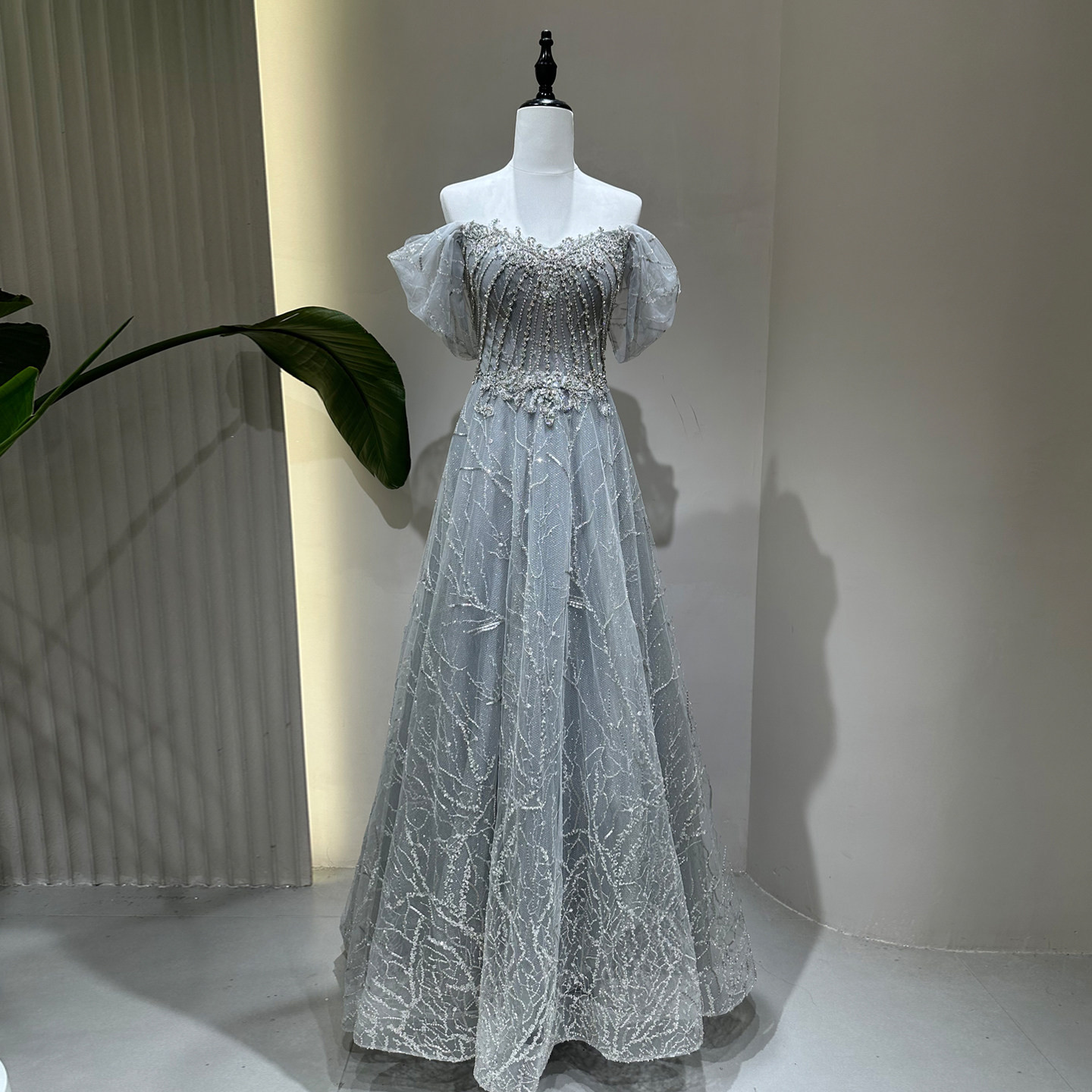 豪華 グレー オフショルダー スパンコール きらきら ウェディングドレス パーティー 前撮り 披露宴 BL001