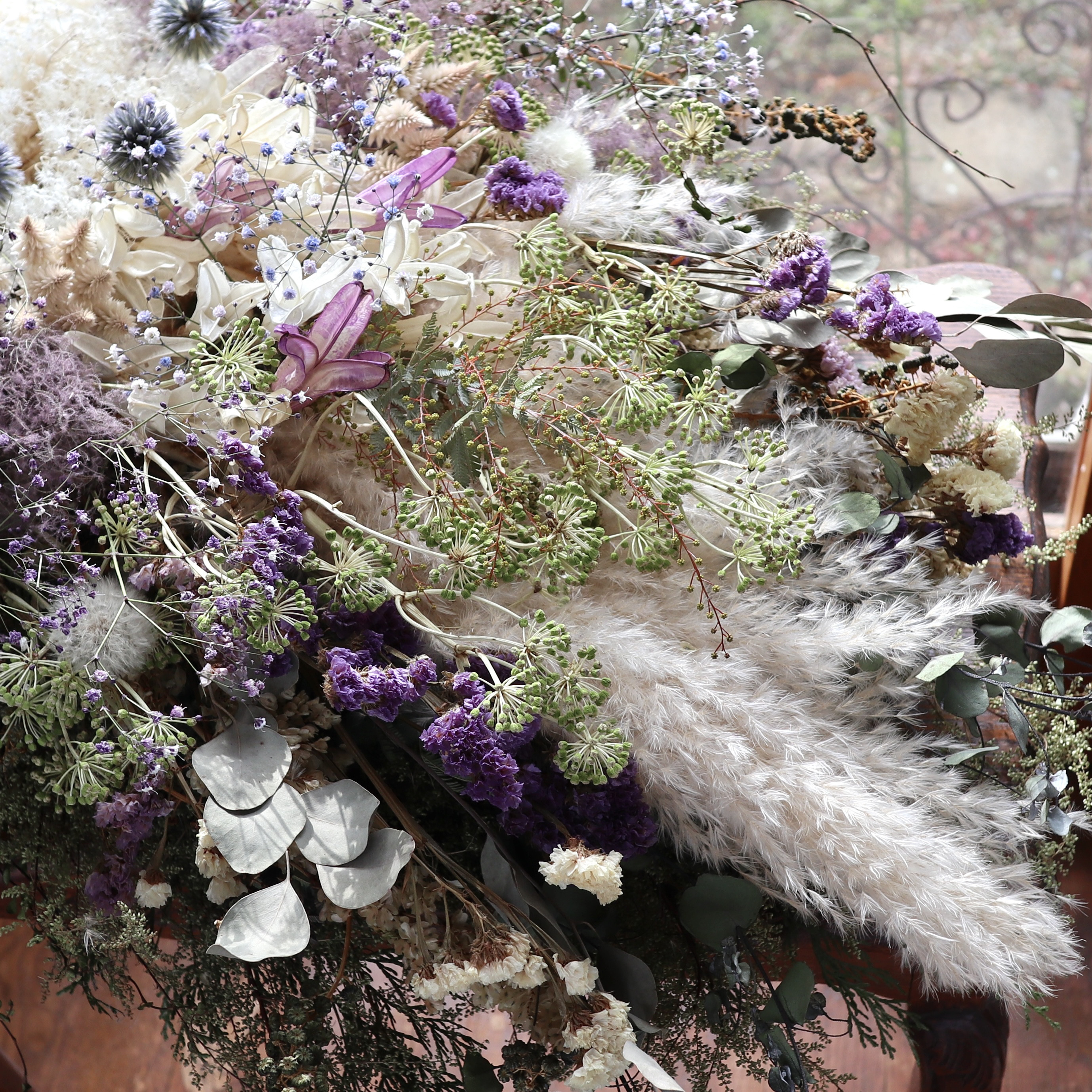 (75cm) ＊特大＊パンパスグラスとスモークツリーのふわふわのボリュームスワッグ/パープルホワイト/ドライフラワー/春