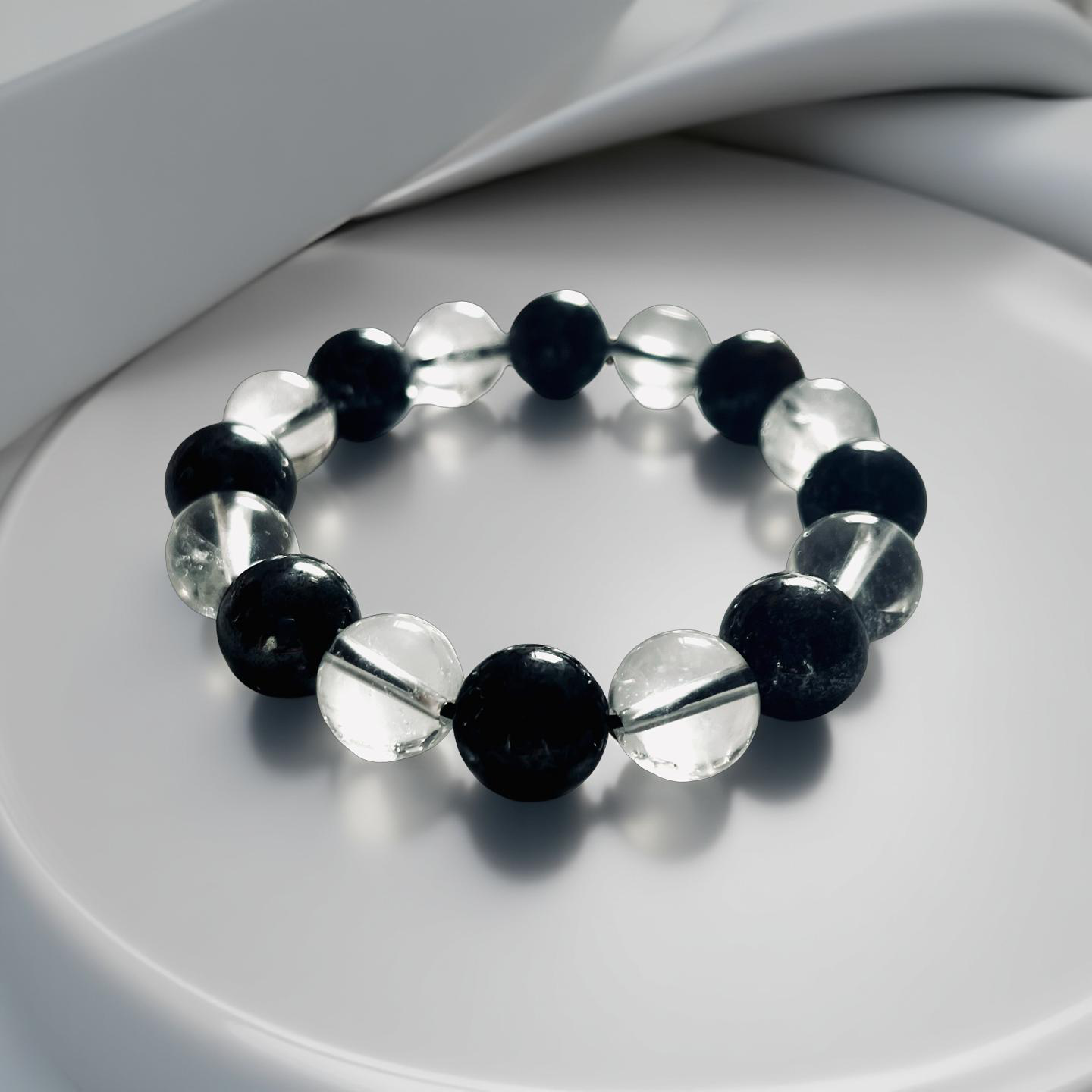 希少　1点物　天然石ブレスレット《コンドライト隕石＆水晶》