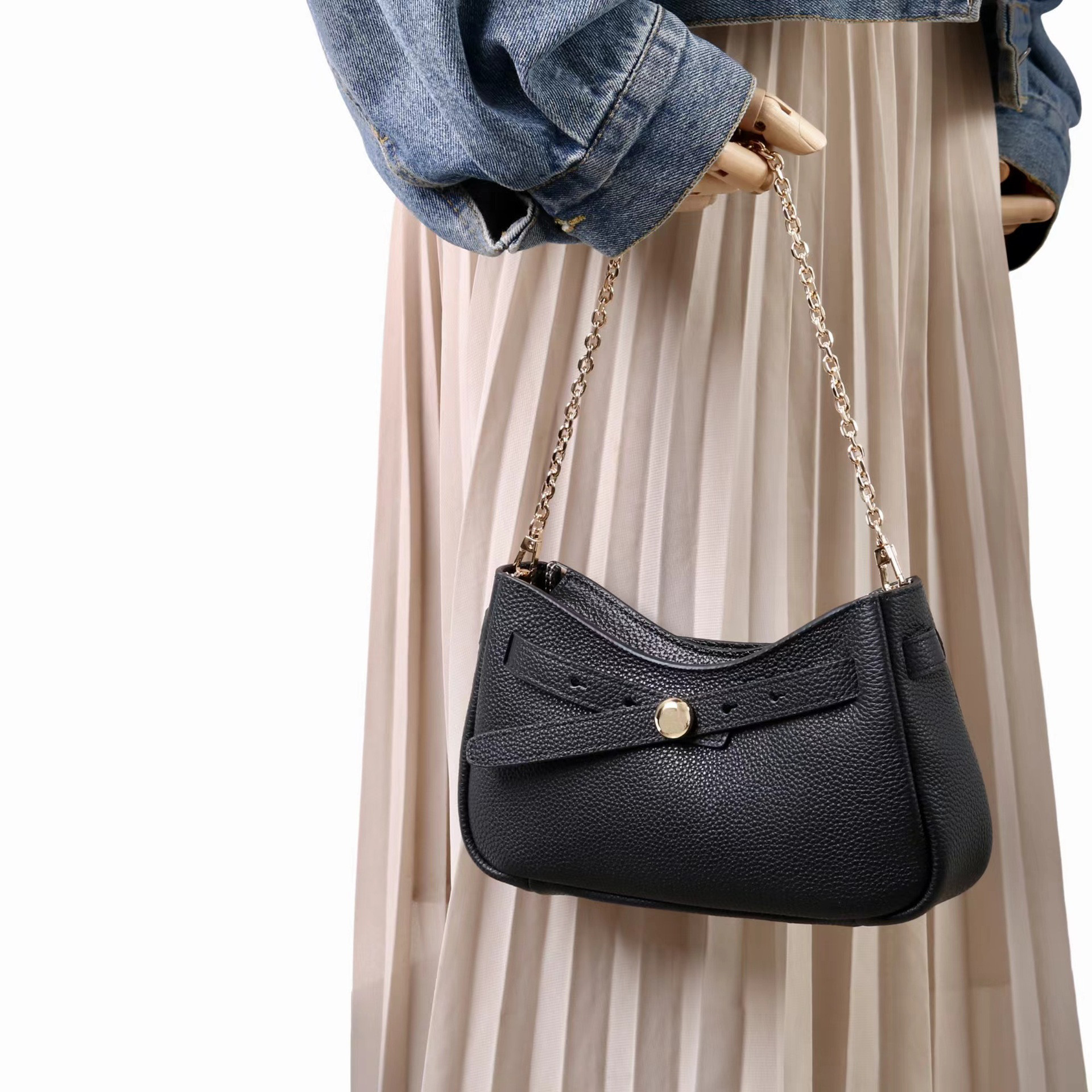 上質な本革｜丸みのあるフォルムが美しい 2WAYショルダーバッグ（斜めがけ対応） ― 通勤にも日常にも使いやすい、軽やか