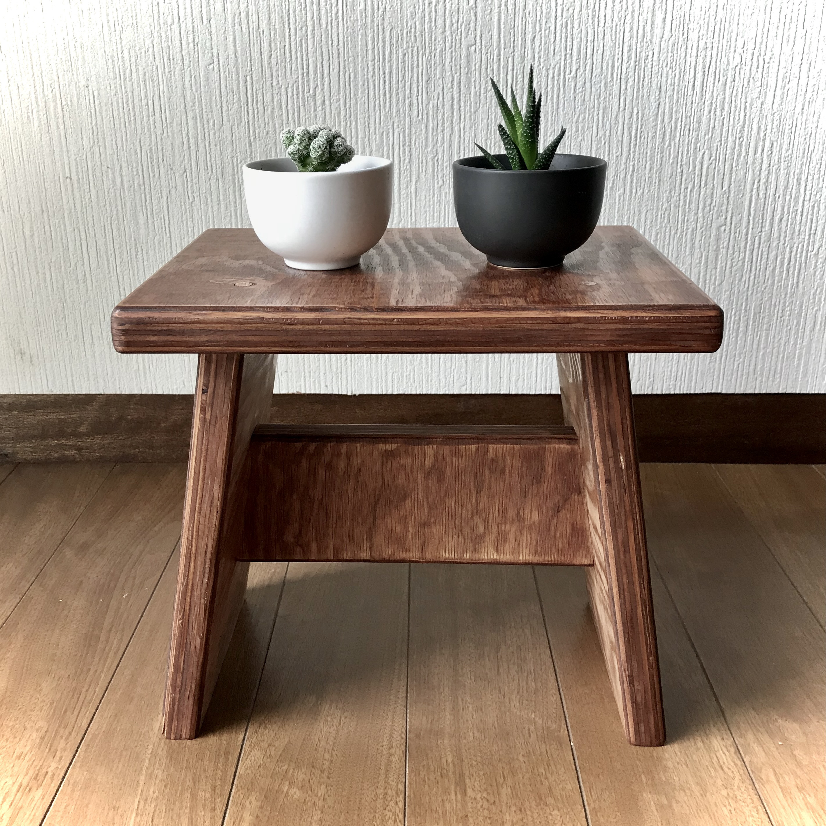 木製 ミニスツールＳ 集成材｜コンパクト 小さな椅子 玄関・子供用・踏み台にも