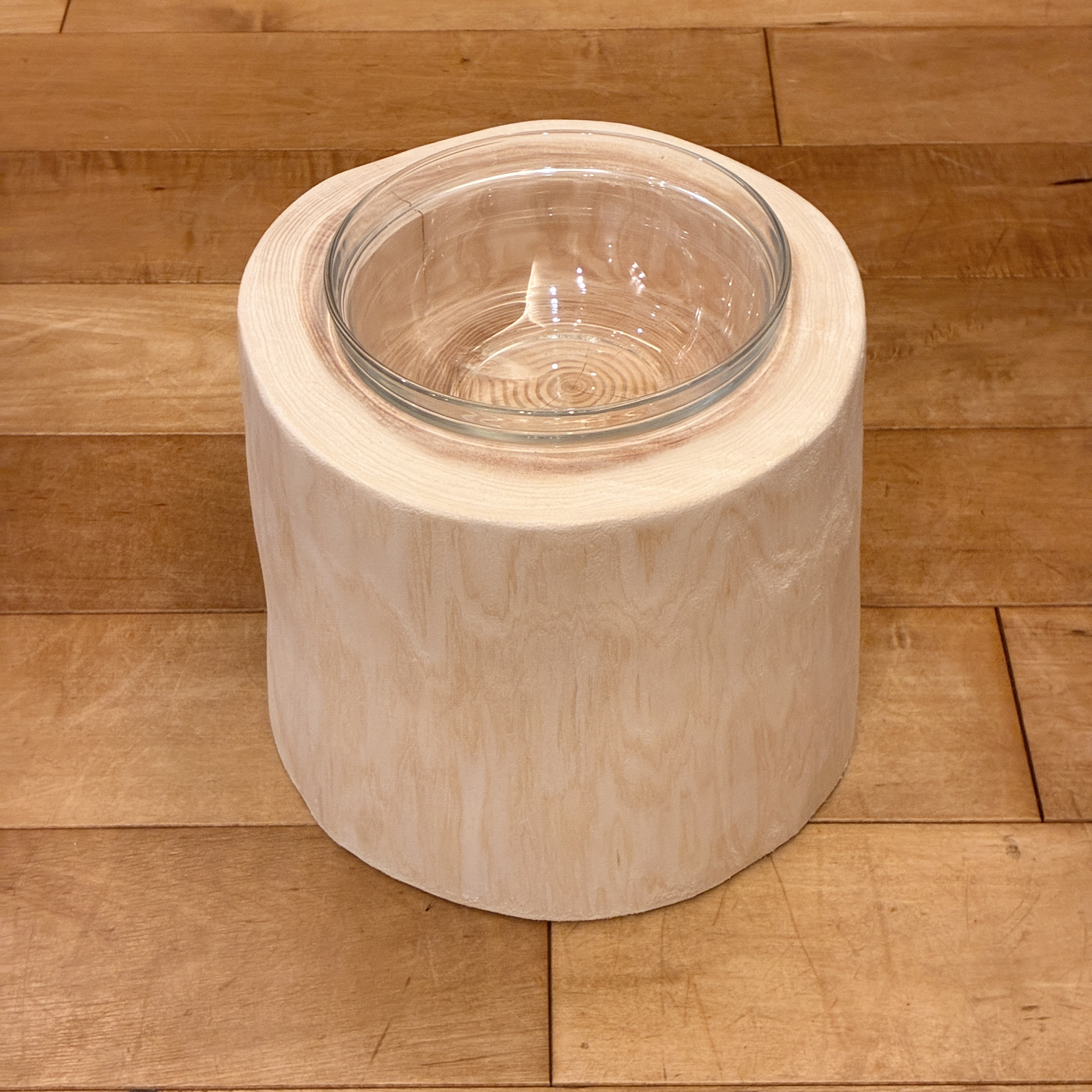 【 KITO 】 まるたのごはん台 犬用食器台 No.1560