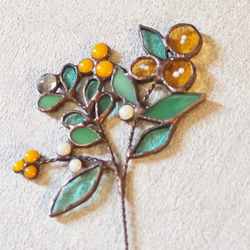 ステンドグラスの冬色＆春色のミニ花束 5枚目の画像