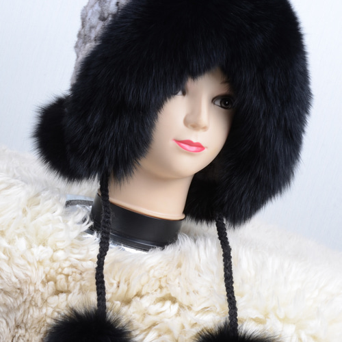 新品限定◆フォックスとミンク編みこみ帽子 ◆ポンポン付き/黒◆毛皮ファー ミンク ファー ボンボン付き 帽子 フォックス 7F