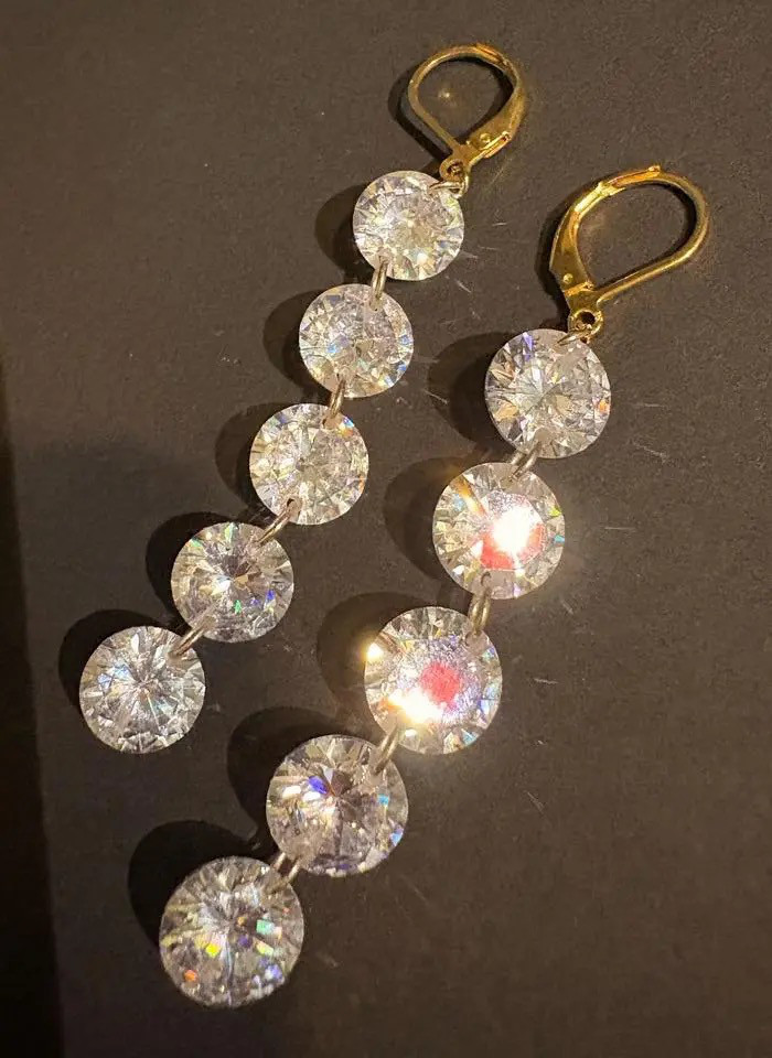 高品質キュービックジルコニアピアス ロングピアス イヤリング変更可能