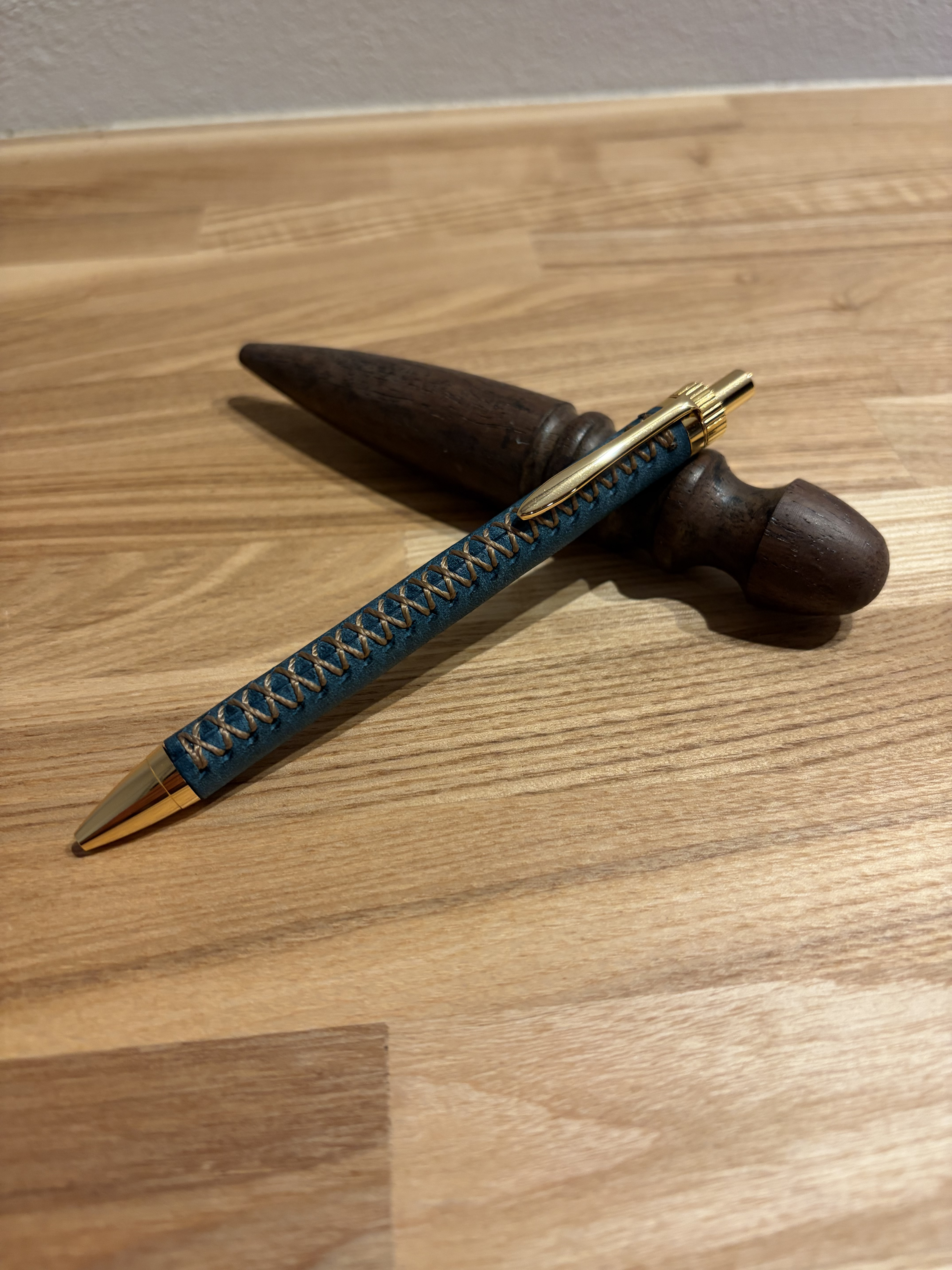 革軸ペン アラスカレザー 本革 加藤金属