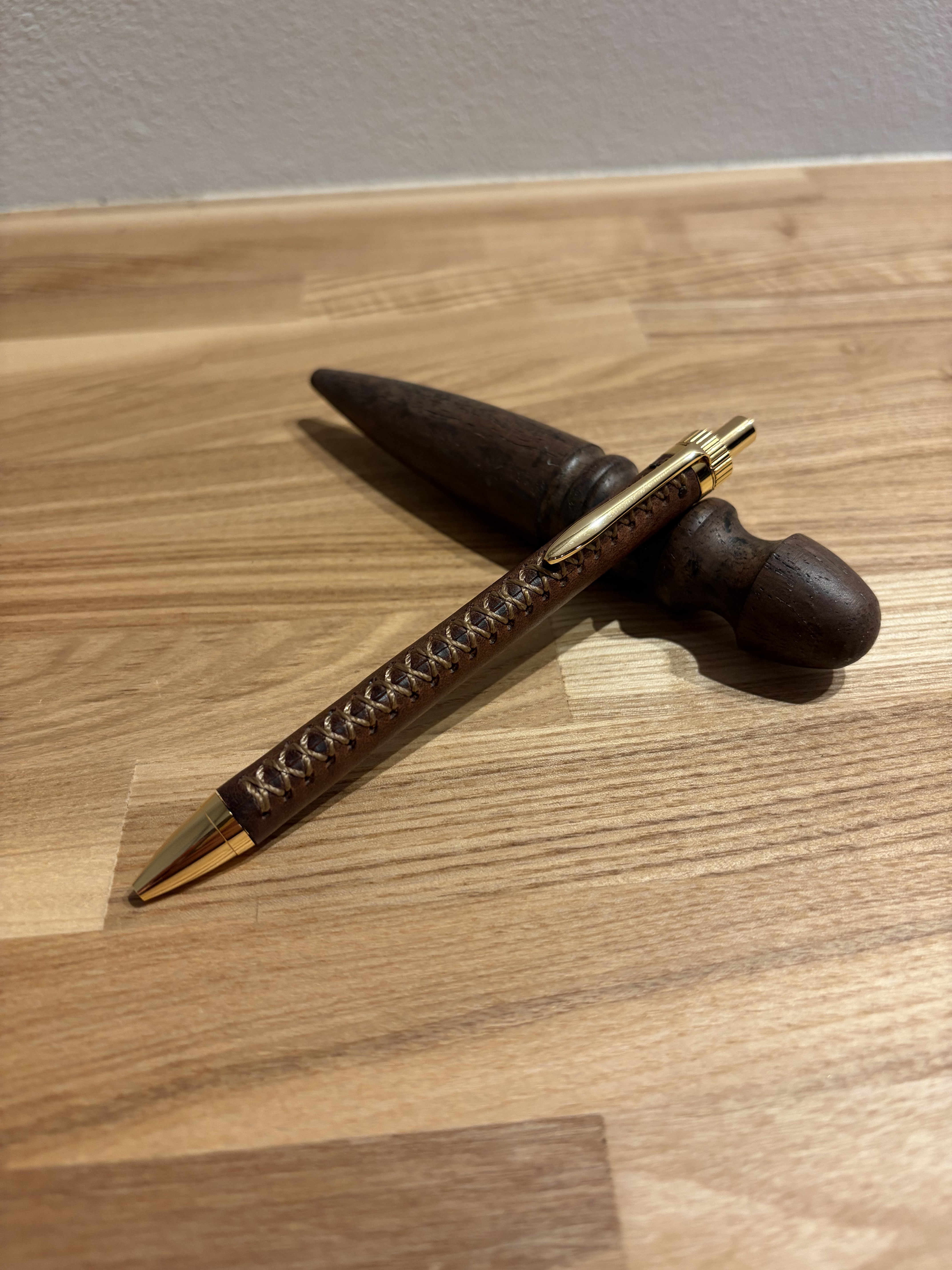 革軸ペン マリアーノ　レザー 本革 加藤金属