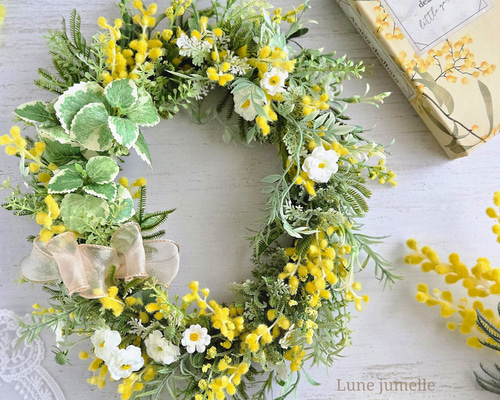 春の芽吹を感じるミモザのオーバルリース(アーティフィシャルフラワー