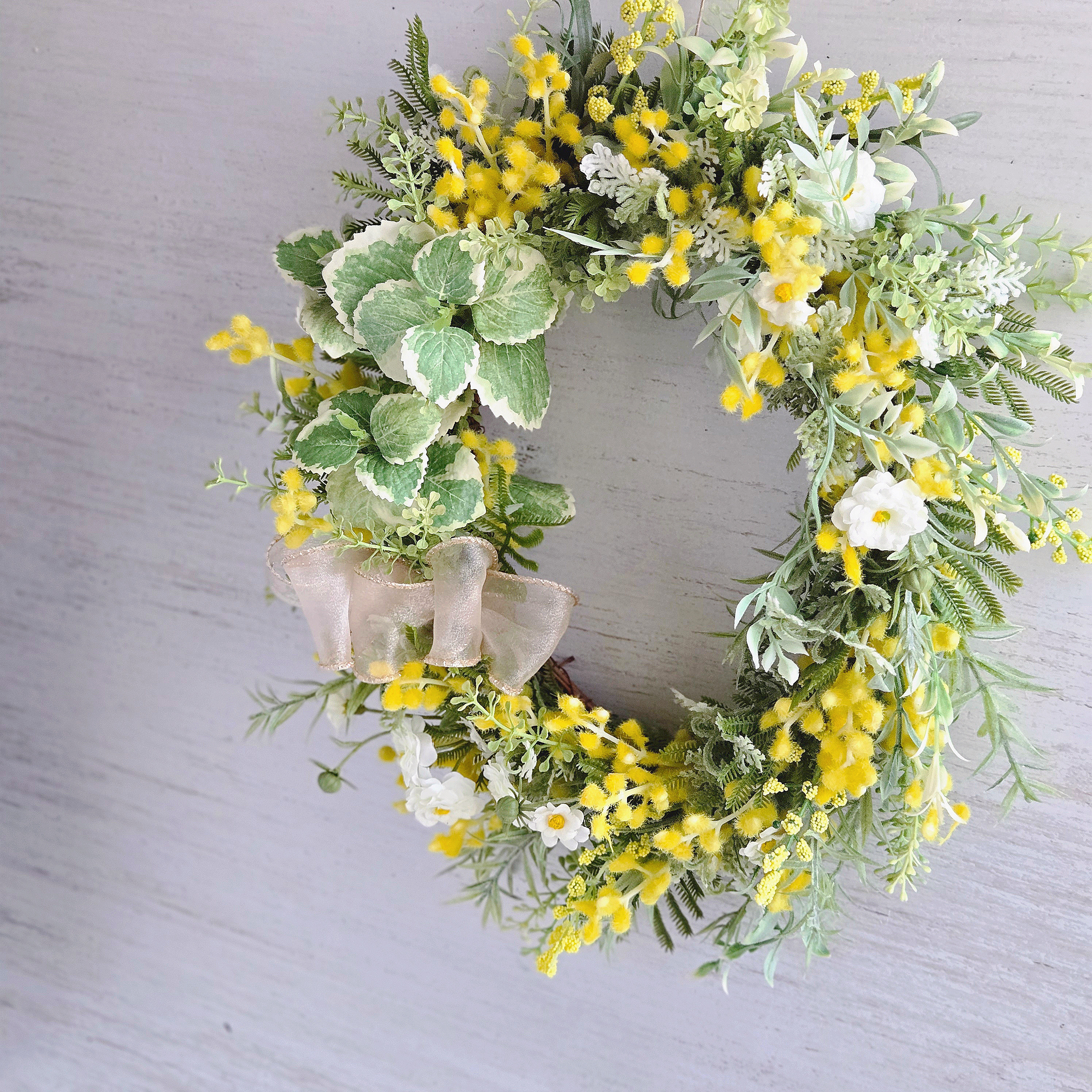 春の芽吹を感じるミモザのオーバルリース(アーティフィシャルフラワー)｜造花 ナチュラル ボタニカル 玄関 インテリア