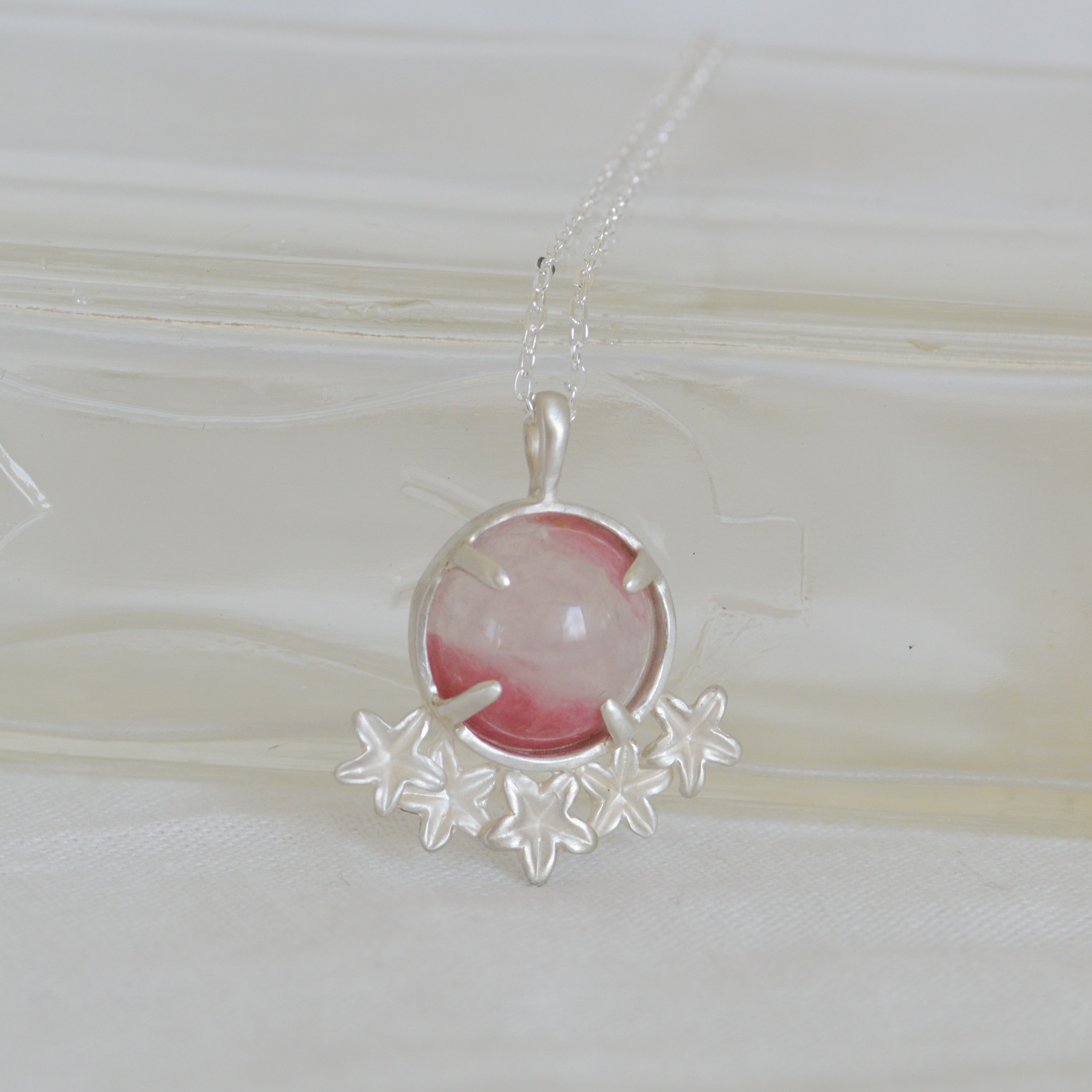 スナビキソウとロードナイトインクォーツのネックレス・SV925〈一点もの〉