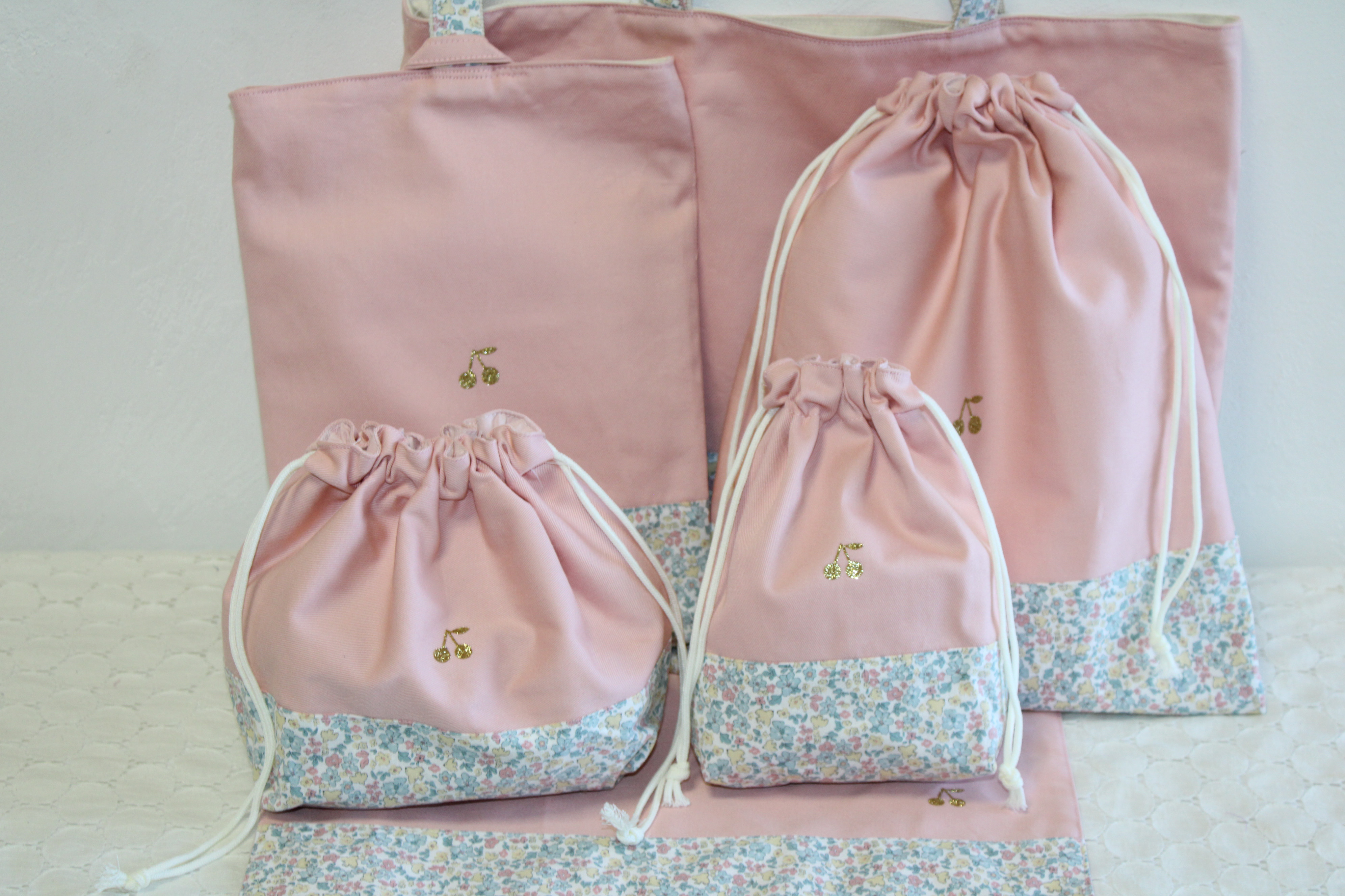 入園入学6点セット　ピンク３　ブルー花柄2　リボン刺繍　さくらんぼ