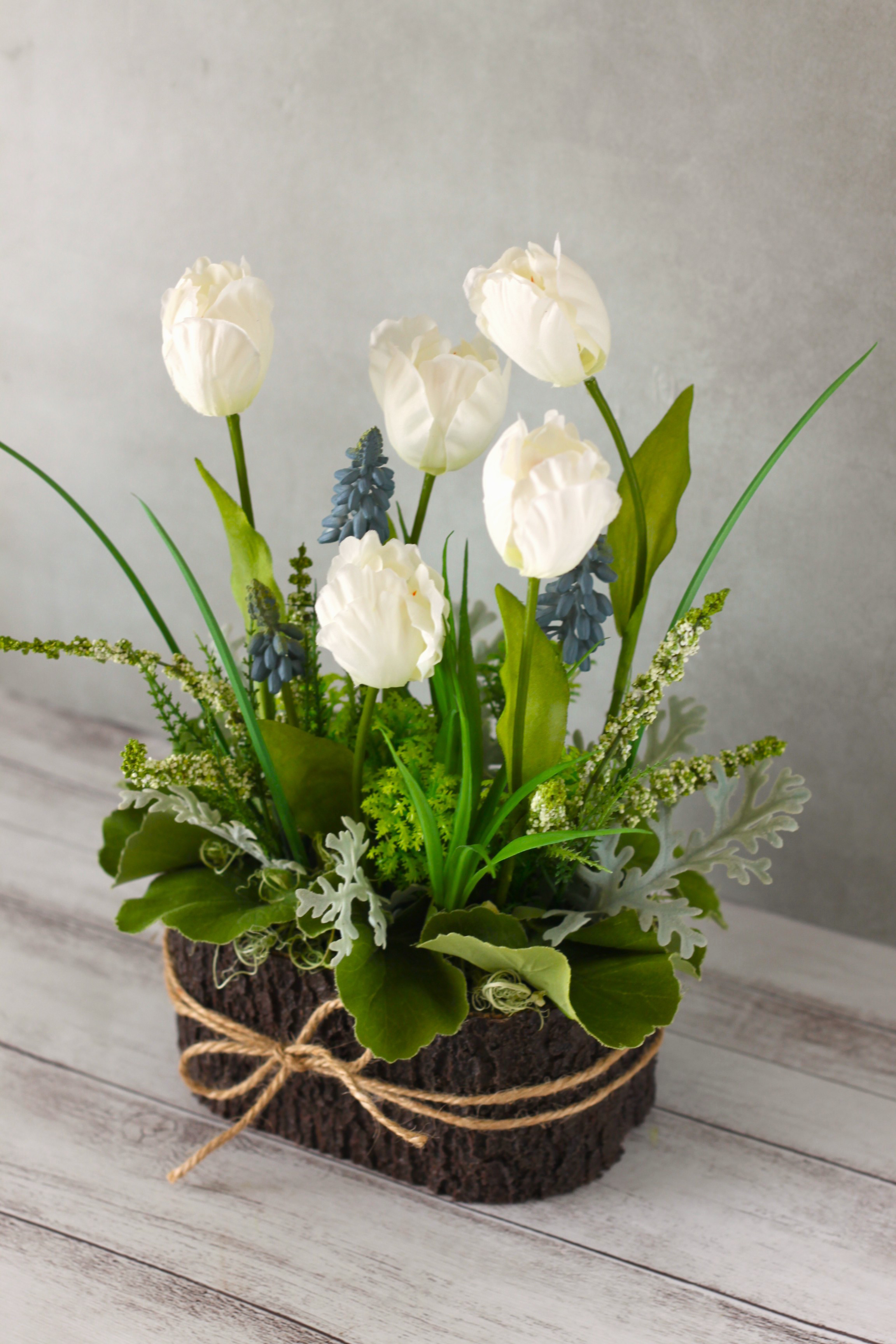 【Creema限定】春の息吹を感じる球根花アレンジメント　チューリップ　ムスカリ　球根花　アーティシャルフラワー