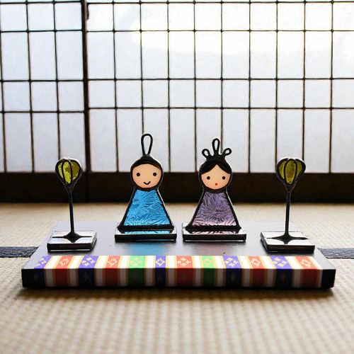 さらに小さい手のり雛 おひなさま 雛祭り 雛人形 ステンドグラス 置物