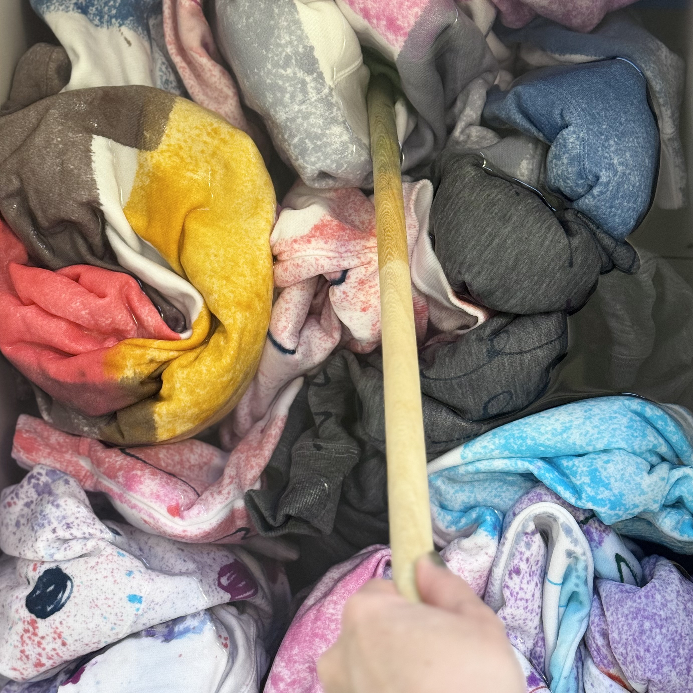 手染めのゆったりスウェット