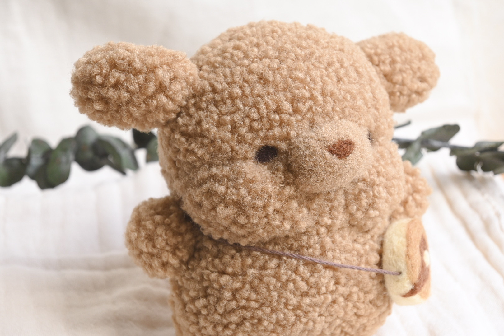 ぷくぷくほっぺたのトイプードルさん　ぬいぐるみ　Lサイズ　no.1