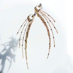 綺麗に揺れる★流星の尾のピアス★サージカルステンレス　～流星の尾 3枚目の画像