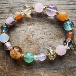 ◇マニカラン水晶レッドフラワーファントムのブレスレット