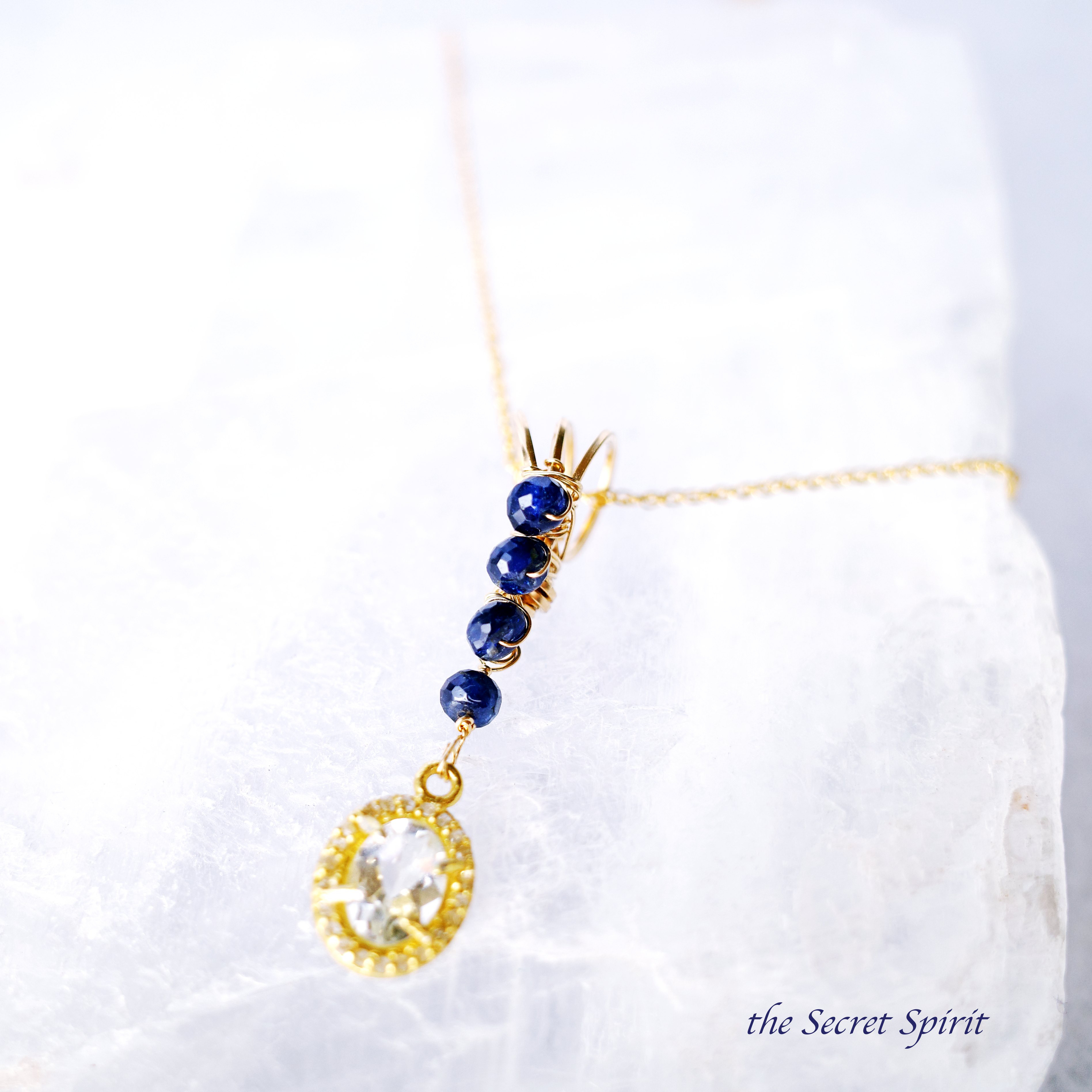 【決断力や信頼関係を強化する】 ホワイトトパーズ サファイア 14Kgfネックレス