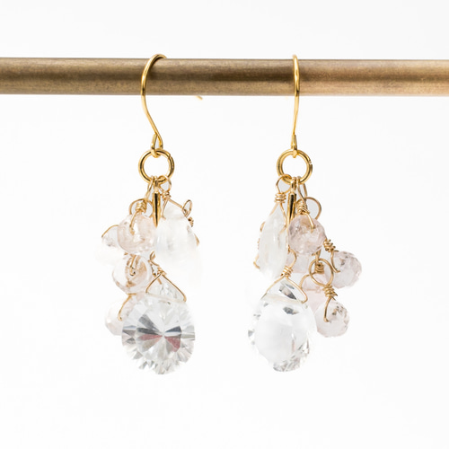 コンケーブカット水晶とブルームーンストーン、モルガナイトのピアス