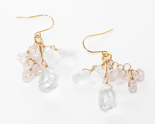 コンケーブカット水晶とブルームーンストーン、モルガナイトのピアス