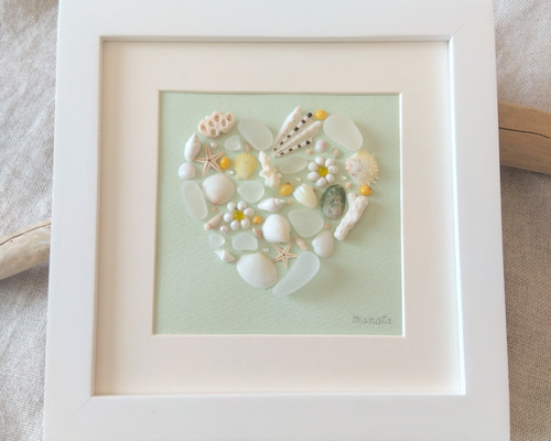 シーグラスアート〈ハート〉 その他インテリア雑貨 manata 通販