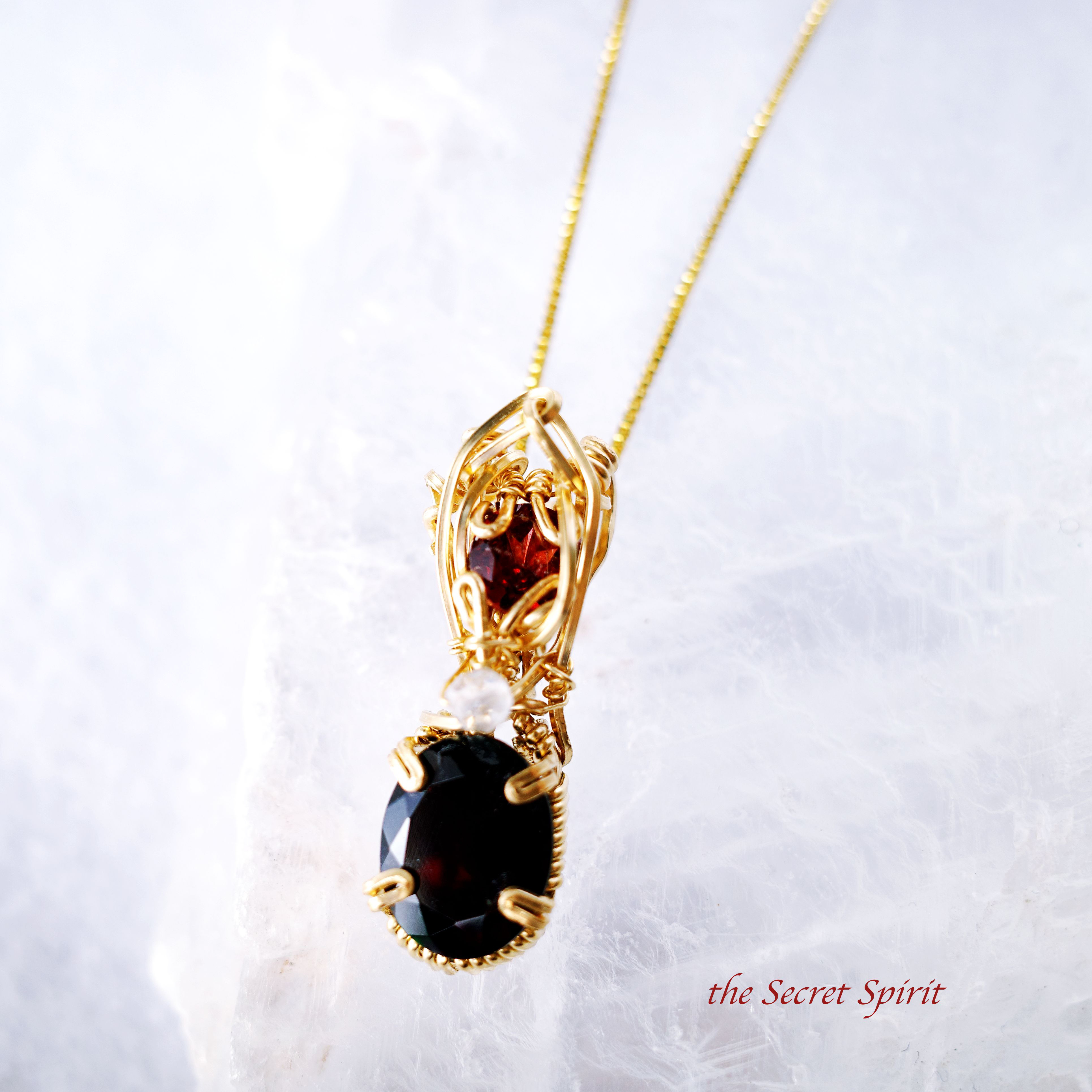 【成果を実らせる】ガーネット 14Kgfネックレス