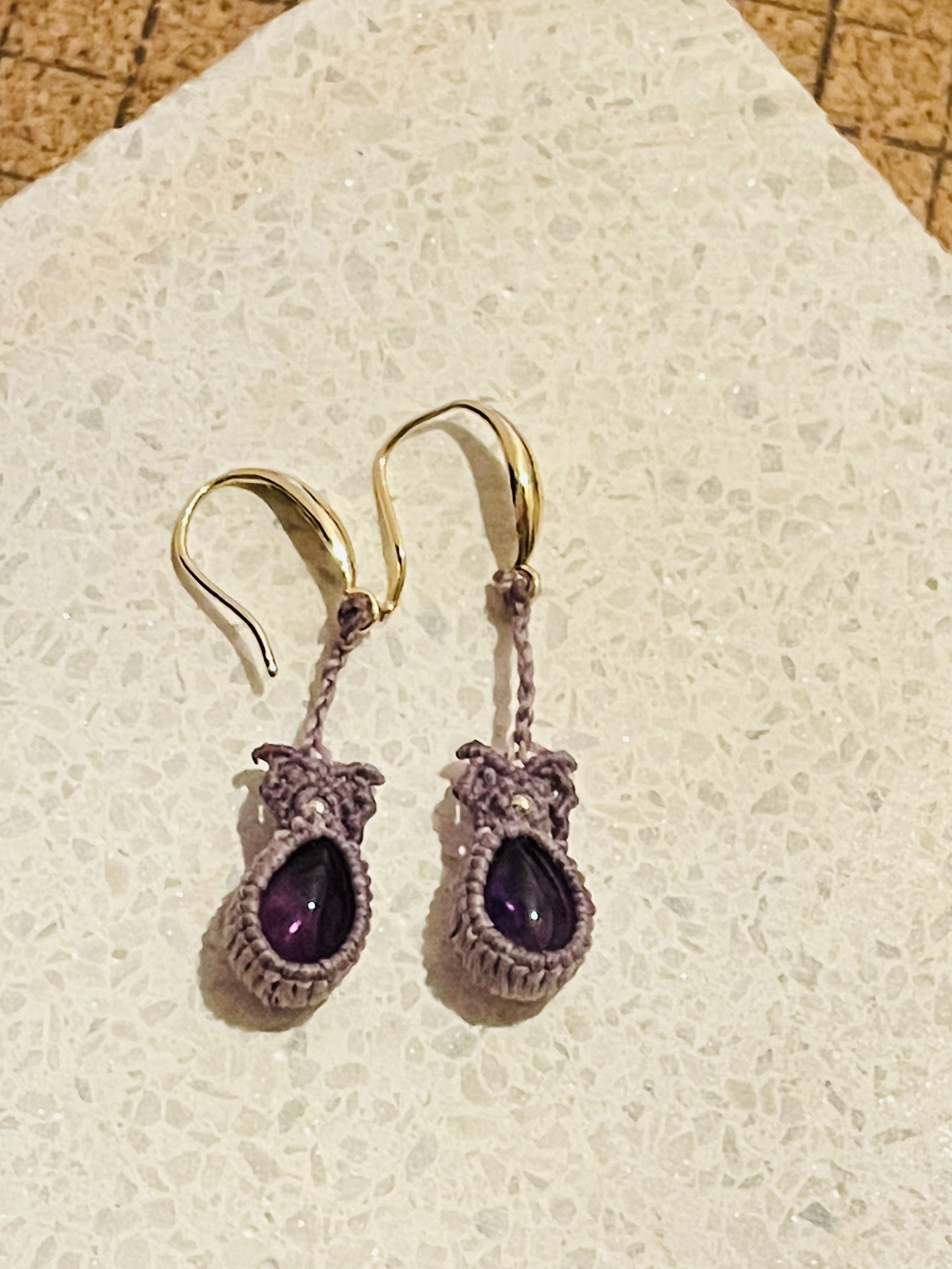 【 アメジスト 】マクラメピアス