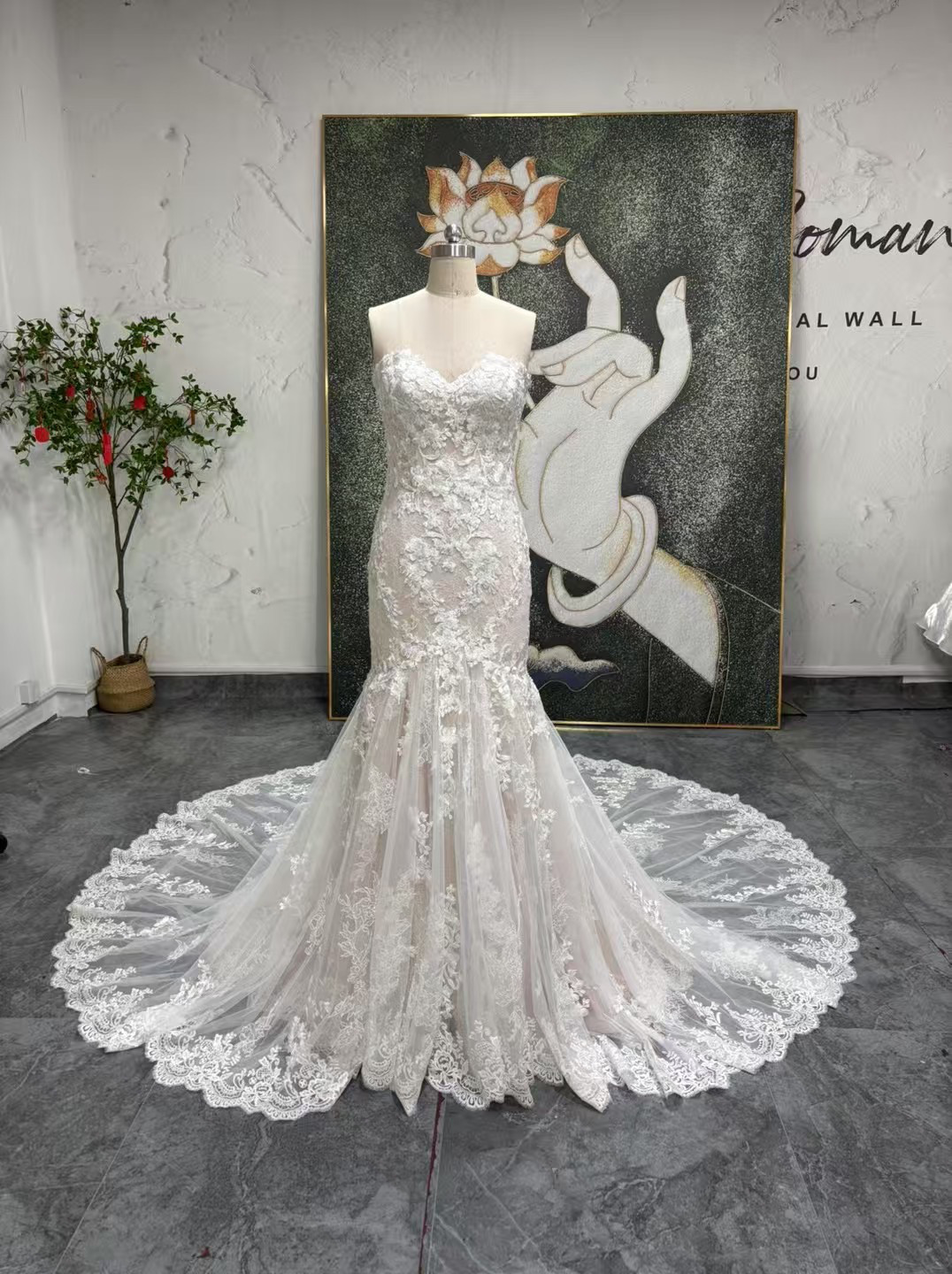 美品　サイズオーダー可能　マーメイドドレス　優雅なシルエット　袖無し　パーティードレス　大人気二次会ドレス前撮りお呼ばれ