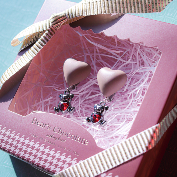 「  Bitter sweet 」イヤリング/ピアス*ハート.くま.チョコレート.バレンタイン.ビジュー.チャーム* 4枚目の画像