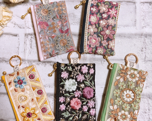 インド刺繍リボン ポーチ マルチポーチ ハンドメイド ミニポーチ
