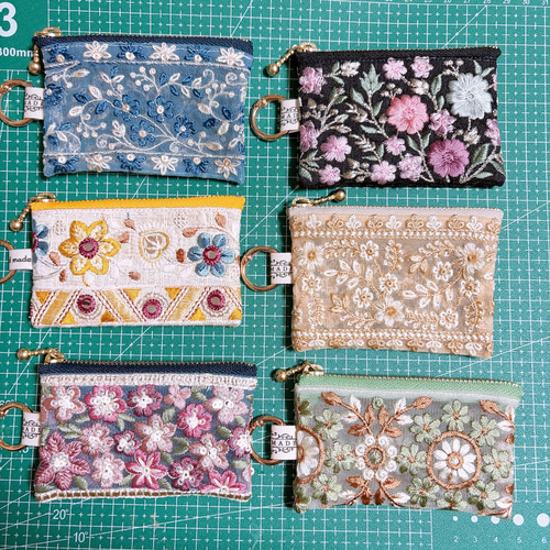 インド刺繍リボン ポーチ マルチポーチ ハンドメイド ミニポーチ