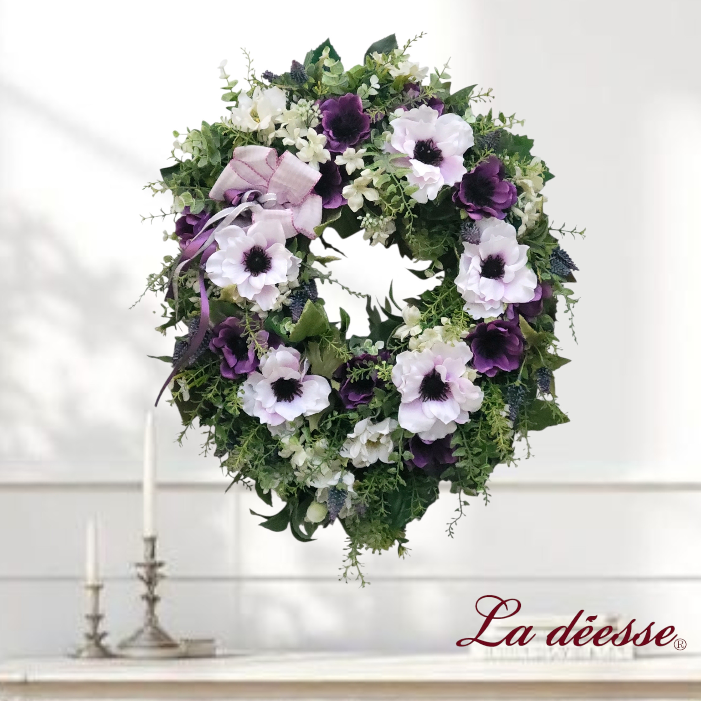 １点物/  アネモネのノーブルな50センチオーバルリース| 玄関ドア  ディスプレイ に｜Creema限定