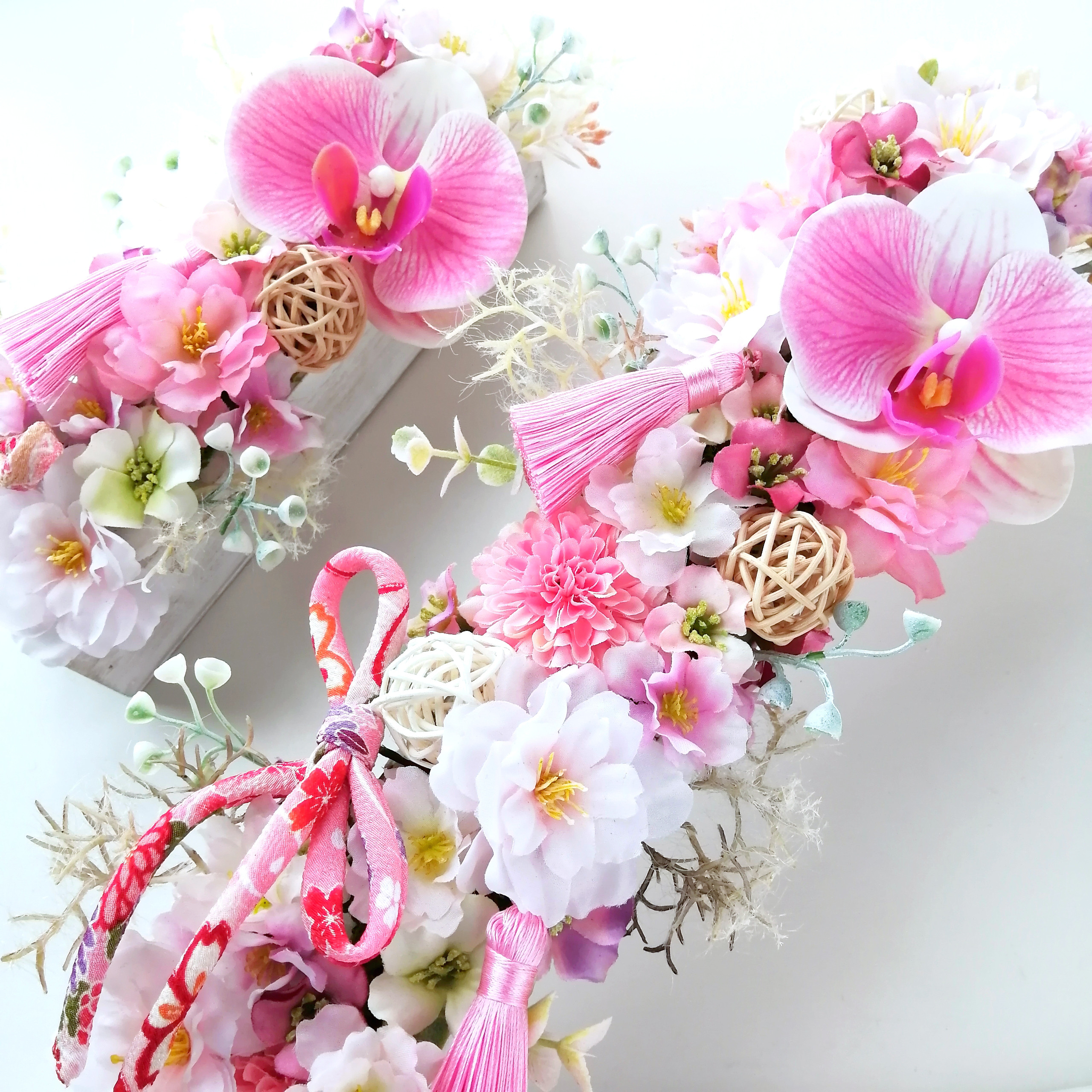 【2個セット】桜と胡蝶蘭のラインアレンジメント　ひな祭り　お雛様　桜　桃　ギフト