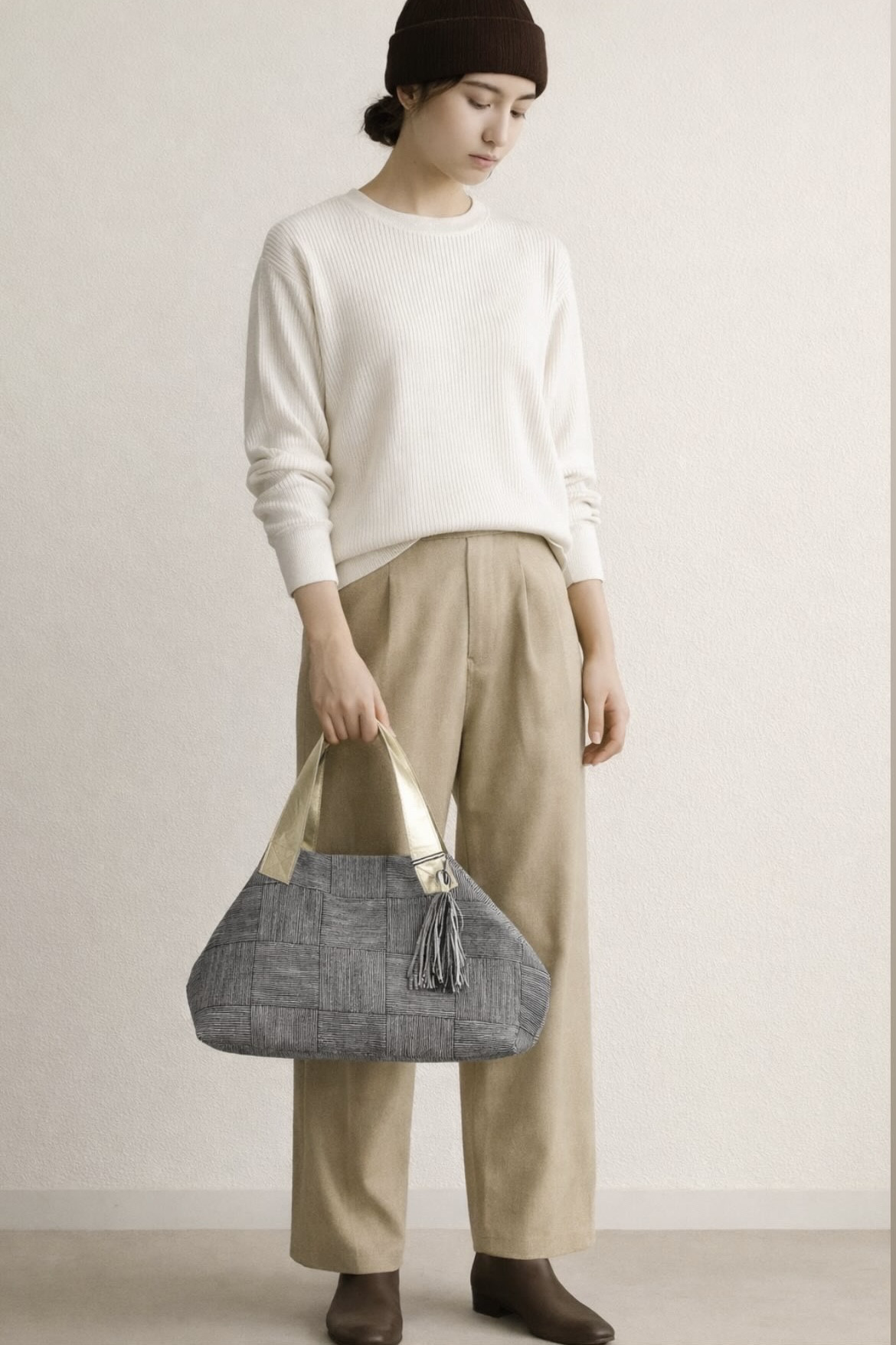 （Tråda トローダ）一期一会の一点もの　あじろ織 Onigiri to-to grey  遠州織物 15,048円