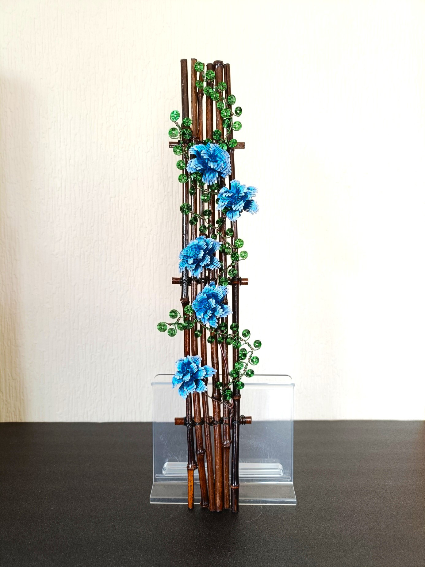 ワイヤーフラワーアレンジ(壁掛け仕様)