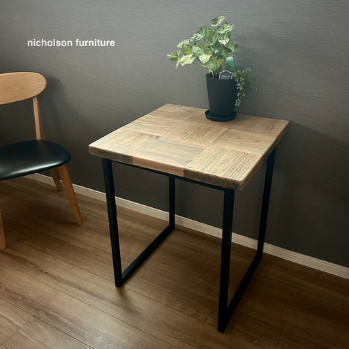 カフェテーブル 古材 足場板モザイク アイアン スクエア脚 ダイニング