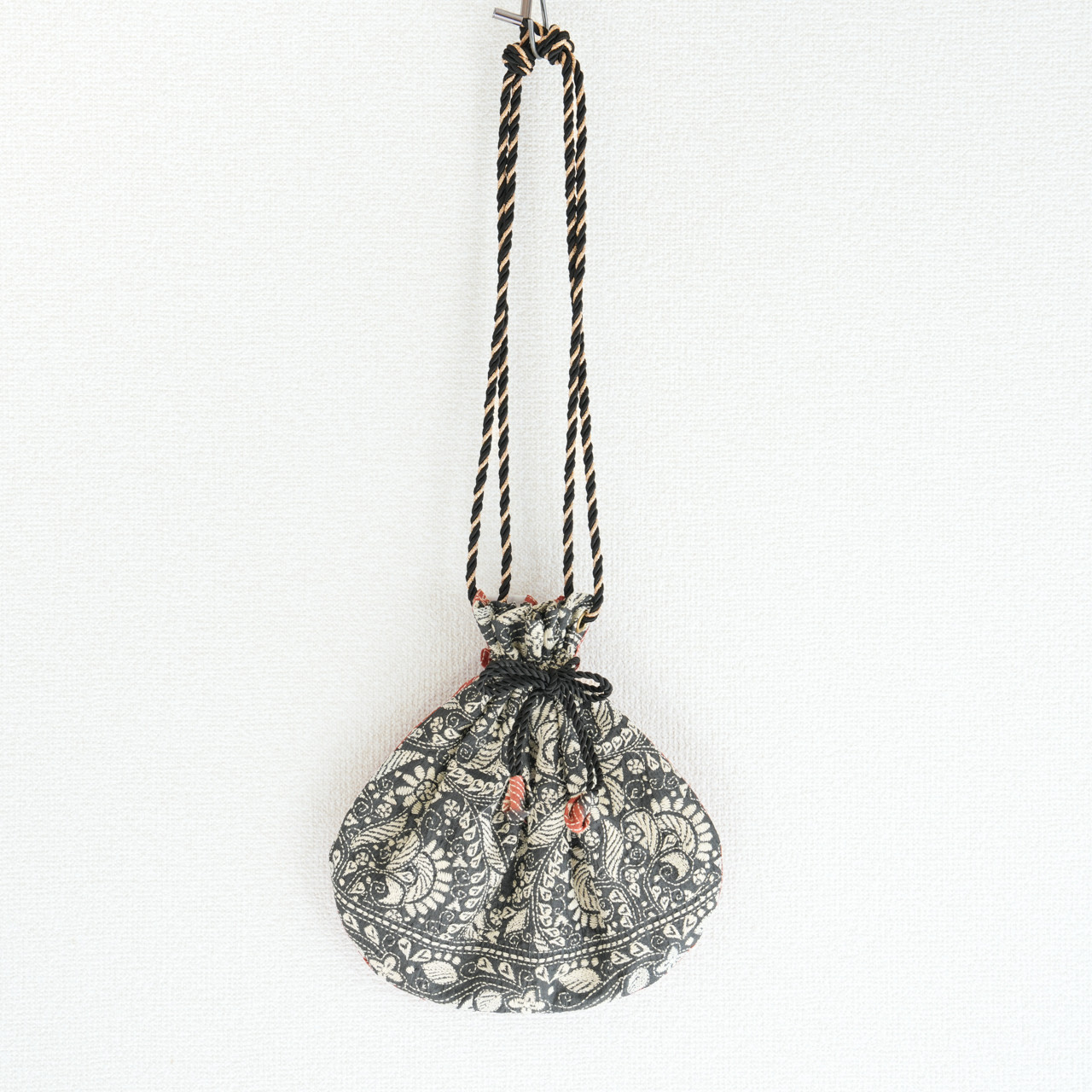 indian embroidery bag 2way -C- / インド刺繍 巾着バッグ