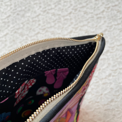 大きいポーチ ロラライハリス＊ビーチ(Wanna beach) ポーチ YUKI 通販