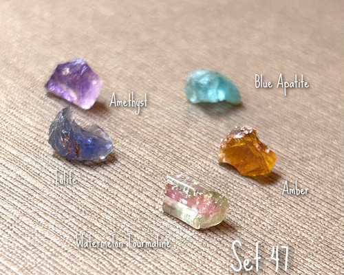 天然石ジュエリーセット お買得】原石セット47 天然石 HOSHIKUZU-YA 通販 20364800｜Creema