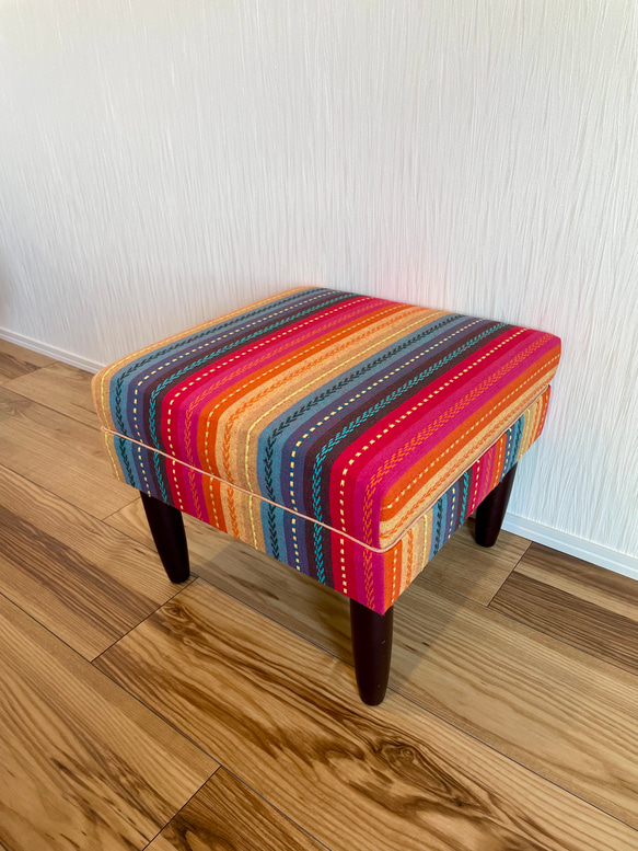 1点もの スポンジ新品 布部張り替え済み スツール オットマン