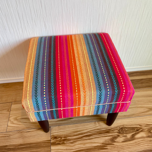 1点もの　スポンジ新品　布部張り替え済　スツール　オットマン　カントリー　インド 1点もの スポンジ新品 布部張り替え済み スツール オットマン