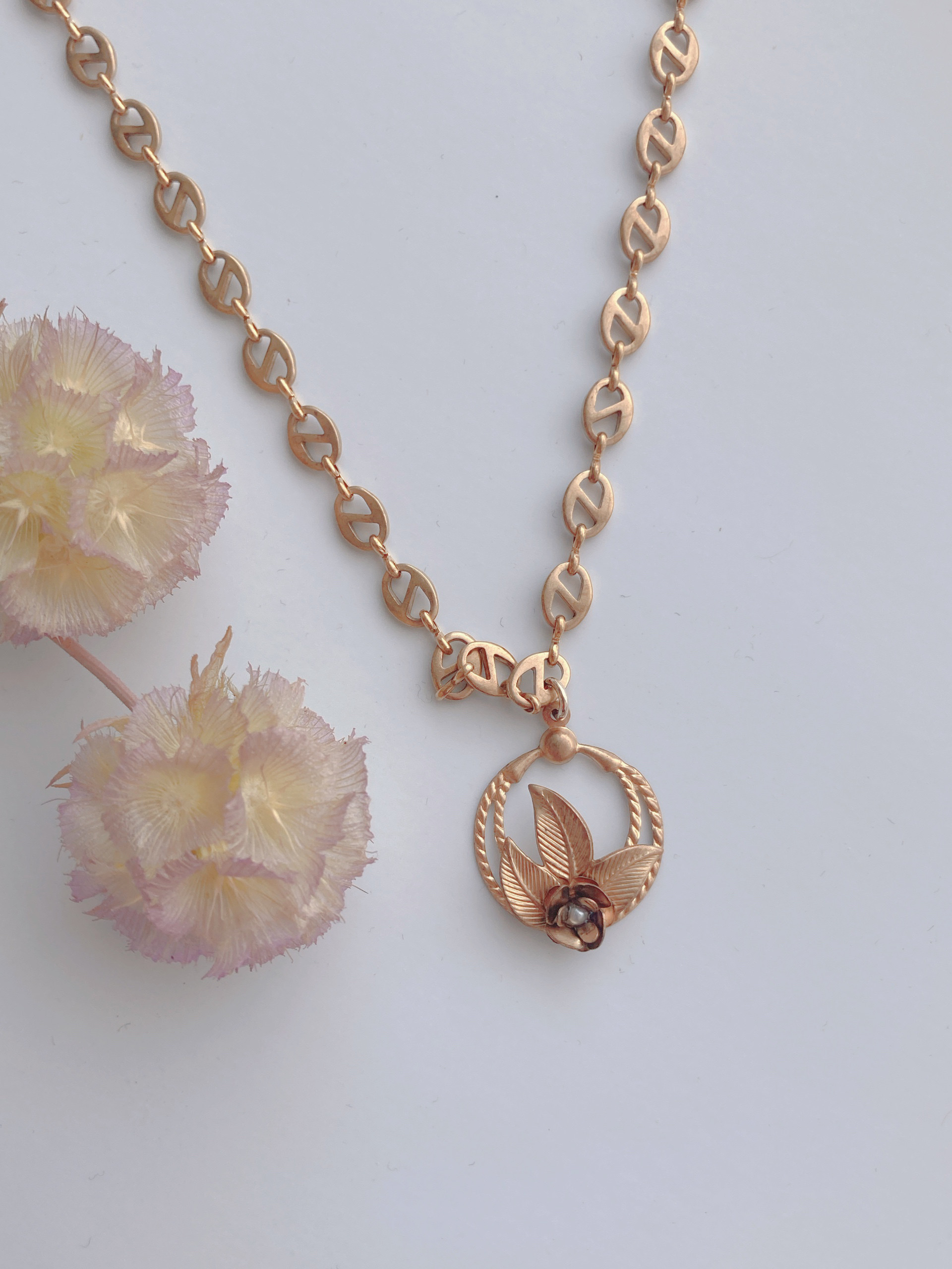 ヴィンテージチェーンとミリアム・ハスケルのペンダントネックレス