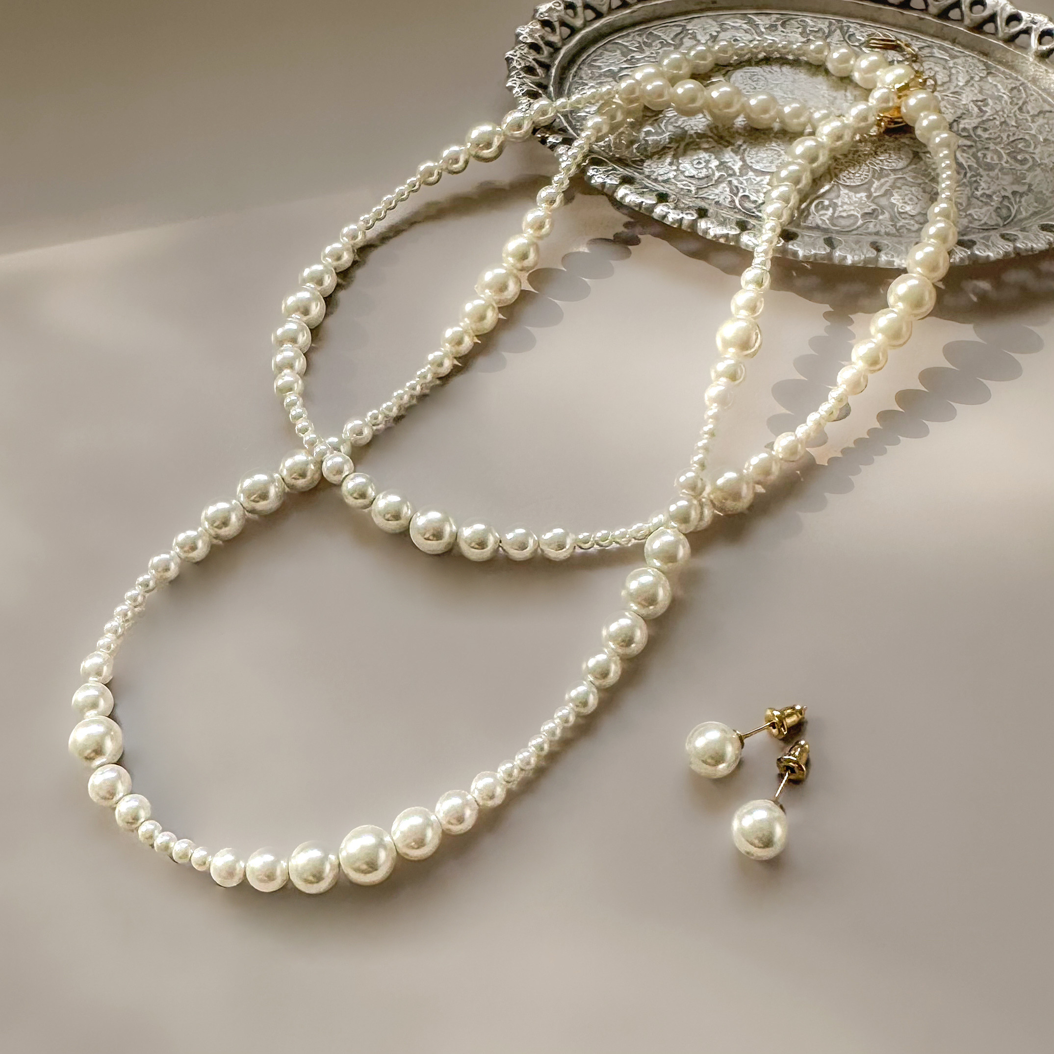 【新作】フォーマルにも 4way ロング パールのグラデーションネックレス（ステンレス） /ピアス追加あり・シルバーあり