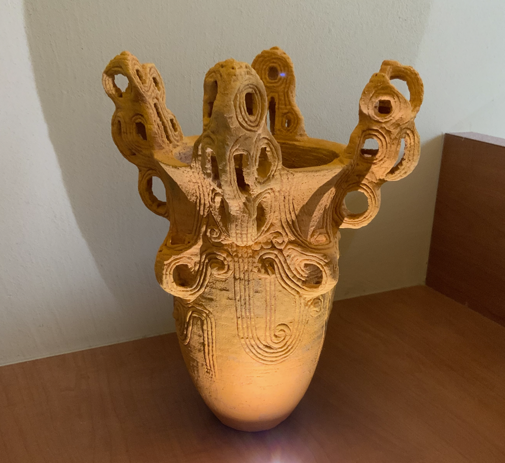 縄文土器 水煙文土器 （木製オブジェ）