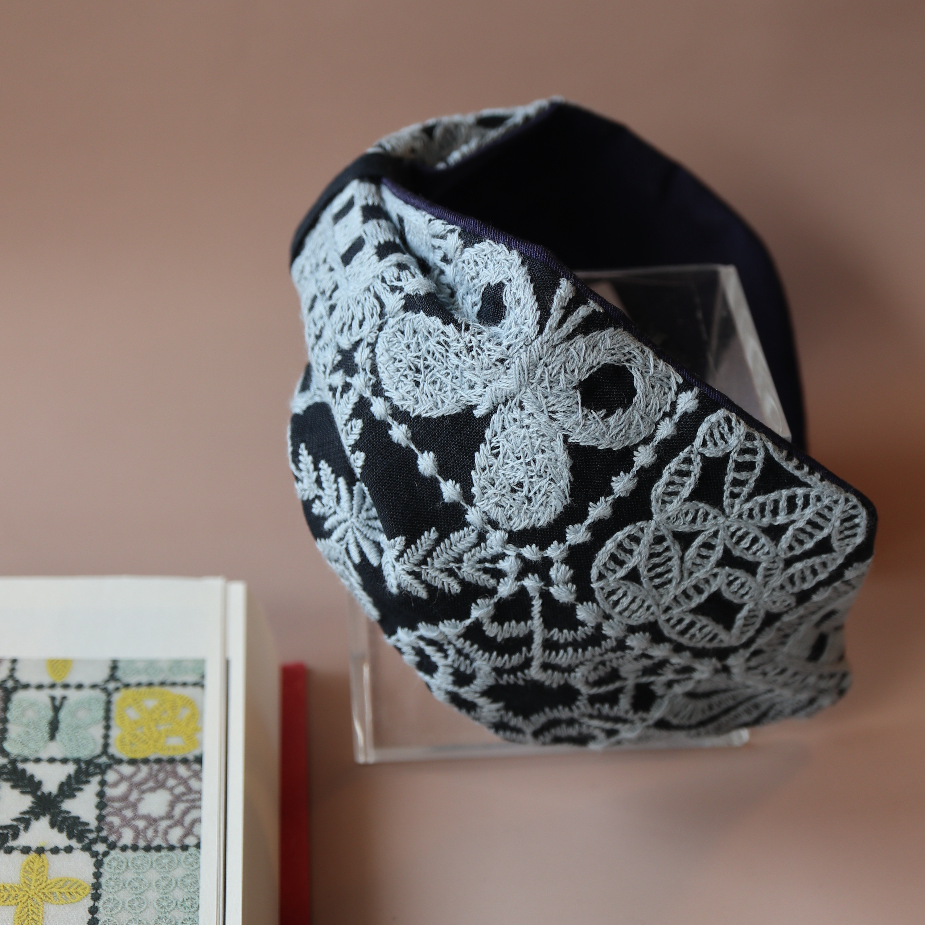 Oeufミナペルホネンforest tile『バレリーナスタイル』カチューシャ痛くない簡単セットアップ