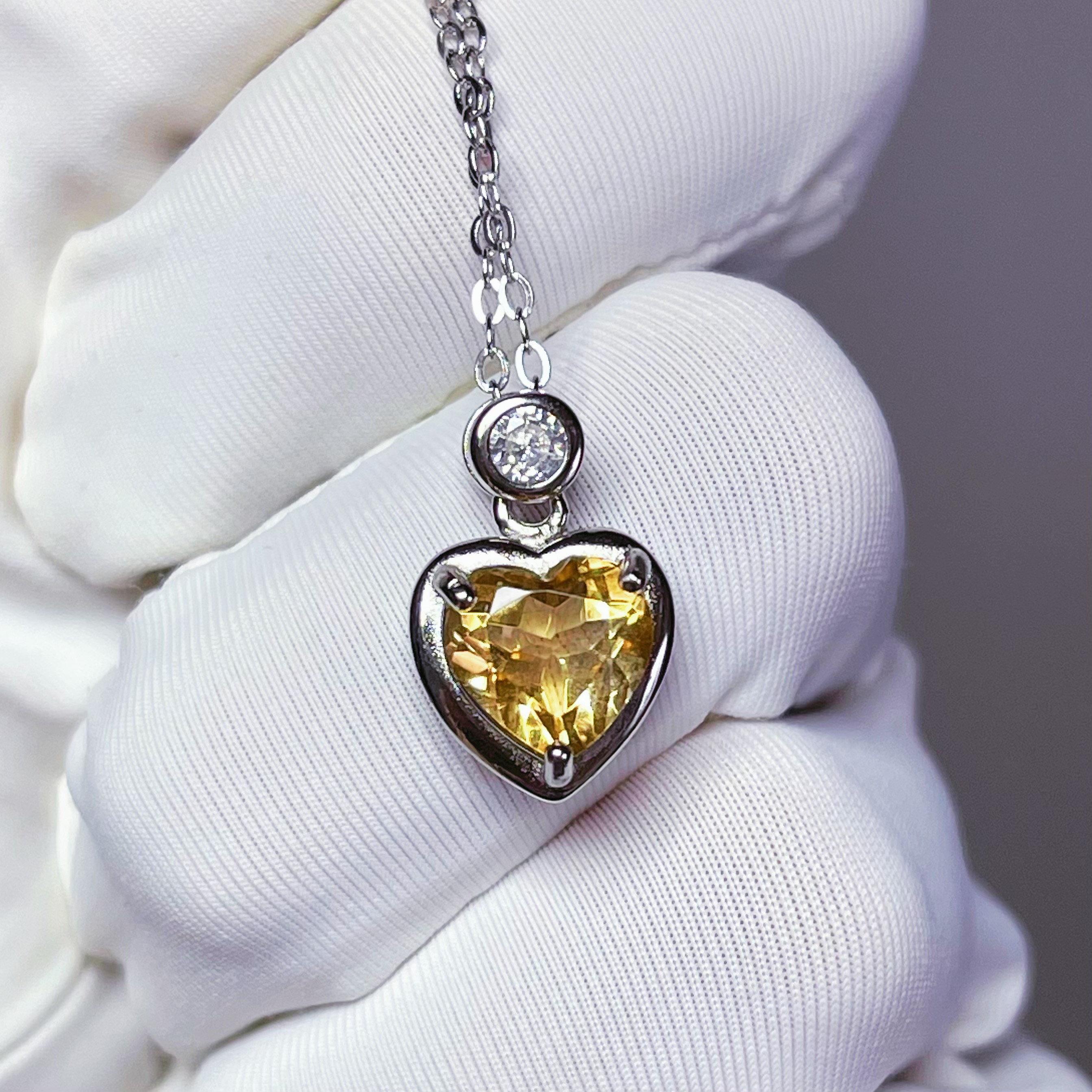 ★天然石★ブラジル産極上天然無処理ハート型シトリンS925ネックレス