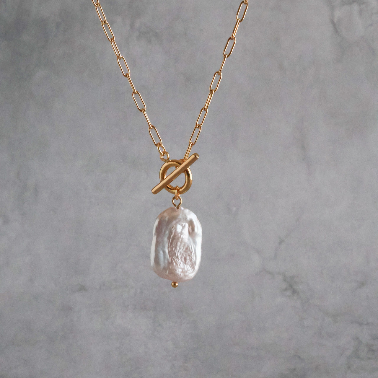 【再入荷】春光－淡水パールレクタングル 前留めステンレスネックレス（60cm・ゴールド）