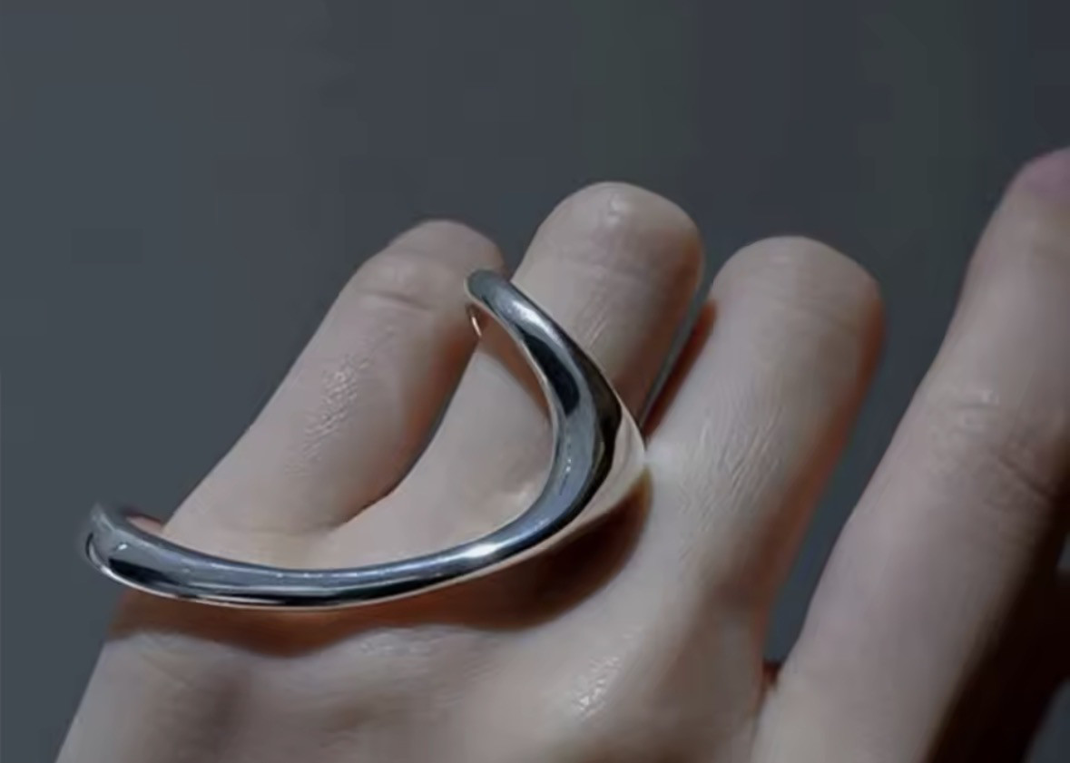 遊び心【着けるアート】個性派 アートリング ハイセンス 大人可愛い フリーサイズ＃アートリング