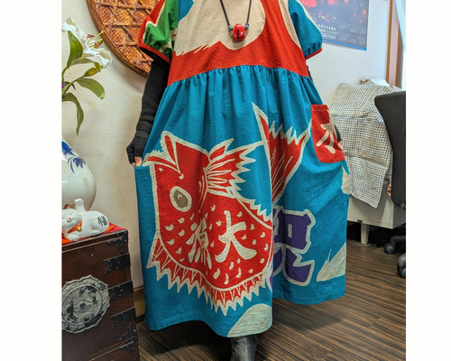 ★専用★大漁旗チュニック★柿渋ムラ染め★ロールカラー★ 大漁旗の柿渋染めワンピース 古布リメイク ワンピース 着物リメイク