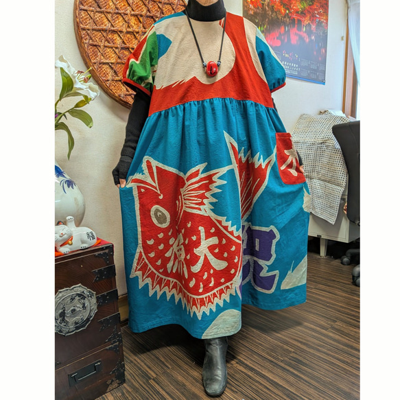 大漁旗の柿渋染めワンピース 古布リメイク ワンピース 着物リメイク
